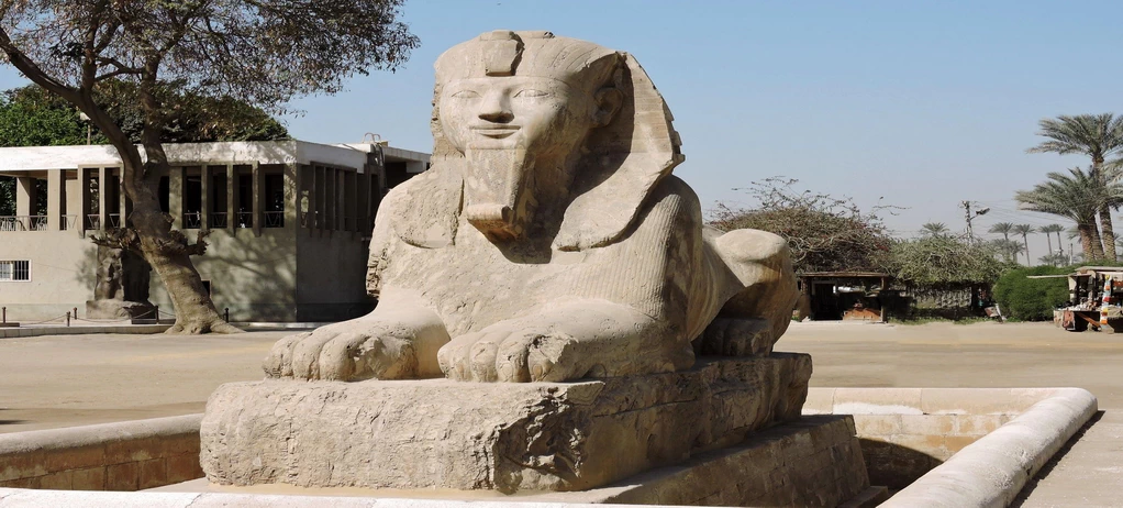 Memphis City - Alabaster Sphinx -4